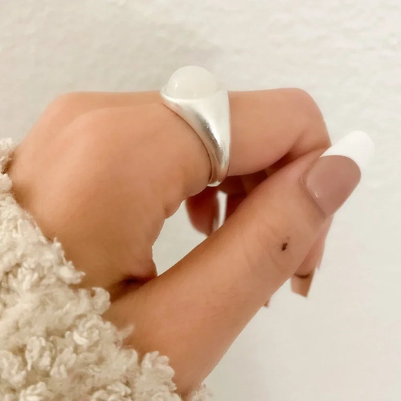 925 Sterling Silver Chunky Ring Oval Dome Ring Statement Ring Brushed Ring - Picture 9 of 10